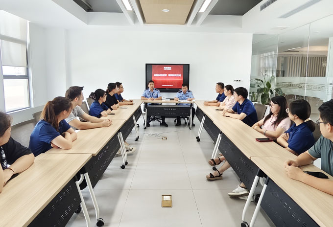 百聯(lián)開展“破除網絡謠言&nbsp;&nbsp;清朗網絡空間”專題講座